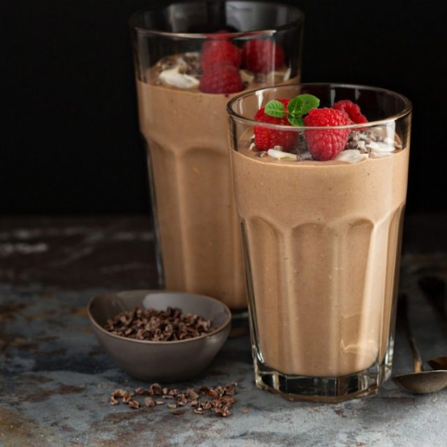 طريقة عمل ميلك شيك النوتيلا