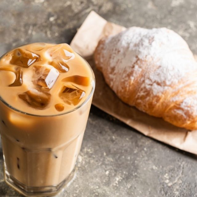 طريقة عمل كافيه لاتيه بالمنزل