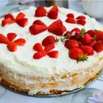طريقة عمل كيكة الفراولة بالكريمة