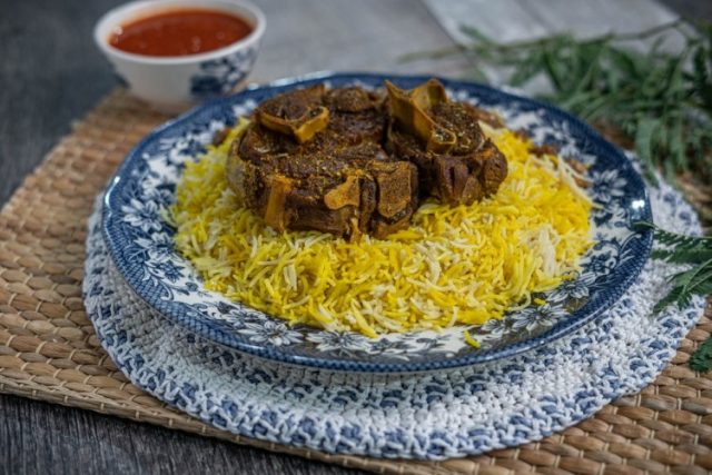 طريقة عمل مجبوس اللحم الخليجي