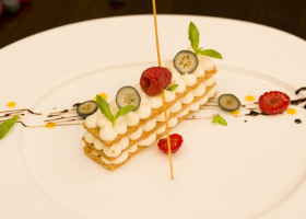 طريقة عمل ميلفيه بالكاسترد مثل المطاعم