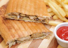 طريقة عمل ساندويش الدجاج بالفطر