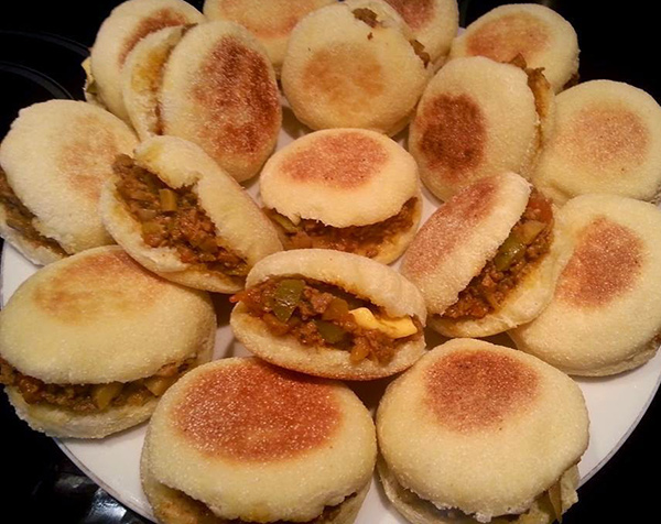 طريقة عمل خبز البطبوط المغربي محشو بدجاج المتبل