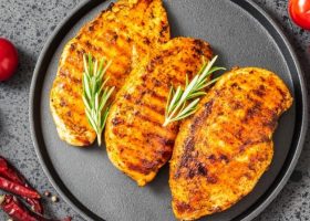 طريقة عمل الدجاج بصلصة العسل