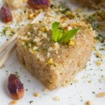 طريقة عمل حلى السميد بالفستق الحلبي