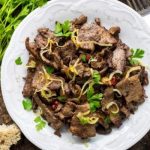 كبدة الدجاج بالثوم والليمون