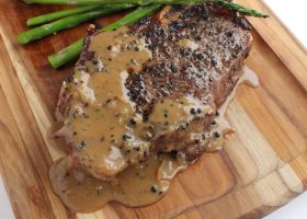 طريقة عمل ستيك بصوص الفلفل الأسود للرجيم