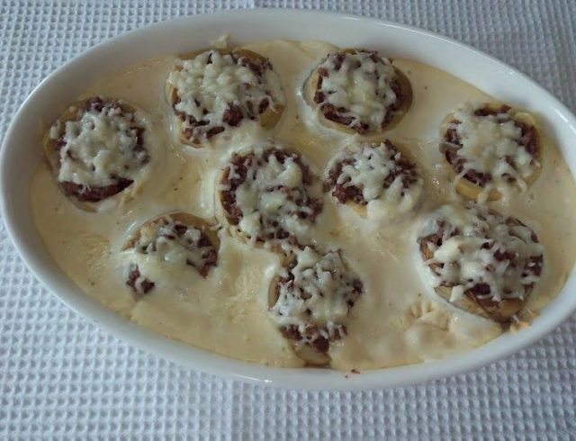 طريقة عمل أرضي شوكي بالكريمة