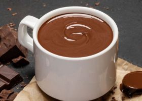 طريقة عمل هوت شوكلت اسبريسو