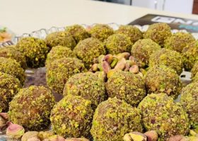 طريقة عمل الحيسة السعودية بالفستق الحلبي