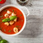 طريقة عمل شوربة الطماطم الإيطالية