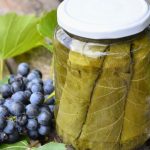 طريقة حفظ وتخزين ورق العنب بالبرطمان
