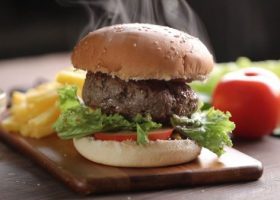 طريقة عمل برجر لحم محشي جبن