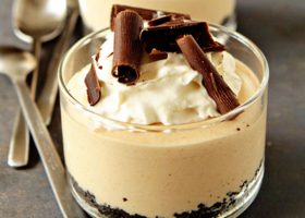 طريقة عمل حلى كاسات زبدة الفول السوداني