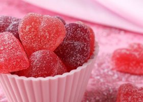 طريقة عمل حلوى الجيلاتين