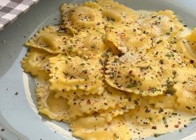 طريقة عمل راڤيولي بصوص الكريمة