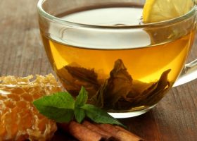 طريقة عمل مشروب القرفة بالعسل