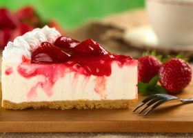 طريقة عمل صوص التشيز كيك بدون جيلاتين