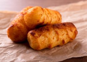 طريقة عمل كفتة بطاطس بالتونة