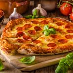 طريقة عمل بيتزا بدون خميرة