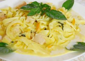 طريقة عمل فيتوتشيني بصلصة البرتقال