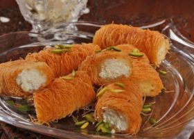 طريقة عمل أصابع الكنافة بالقشطة