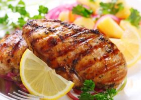 طريقة عمل فيليه دجاج مشوي للرجيم