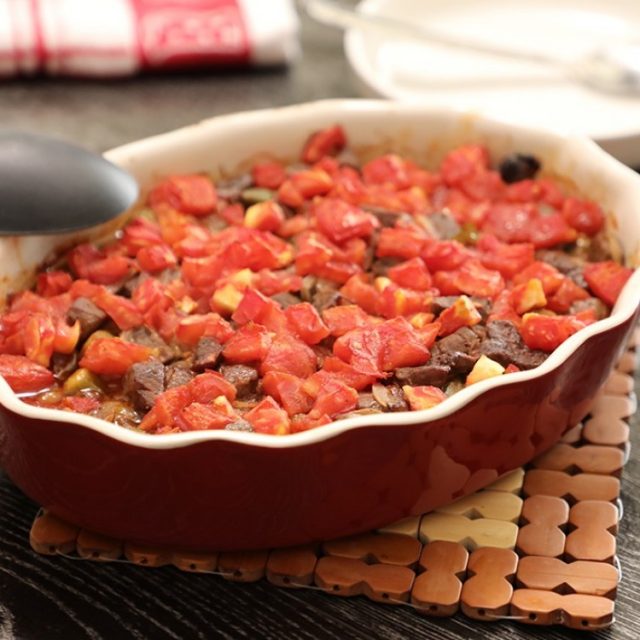 طريقة عمل صينية البامية باللحم ودبس الرمان