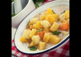 طريقة عمل شوربة اللفت للرجيم