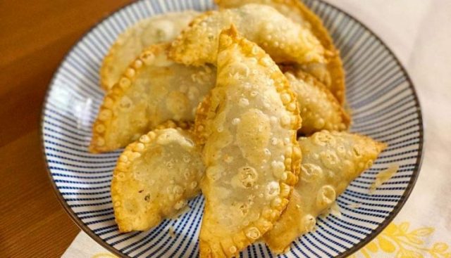 طريقة عمل سمبوسة البف