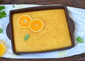طريقة عمل كيكة السميد بالبرتقال