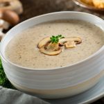 طريقة عمل شوربة مشروم للرجيم