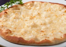 طريقة عمل مناقيش جبنة بيضاء