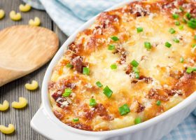 طريقة عمل مكرونة بشاميل بالخضار بدون لحم