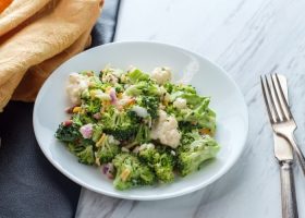 طريقة عمل سلطة البروكلي بالمايونيز