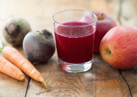 طريقة عمل عصير الشمندر بالجزر