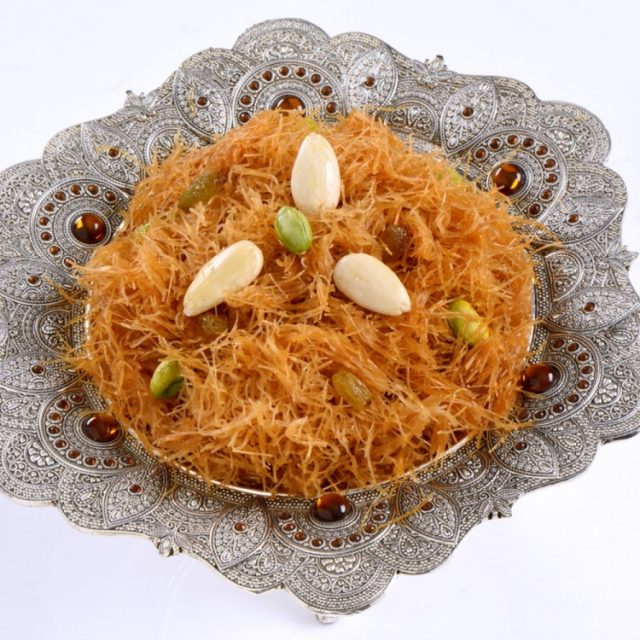 طريقة عمل الشعيرية بالسكر