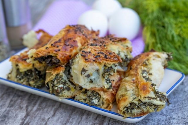 طريقة عمل فطيرة السبانخ التركية