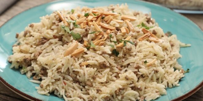 طريقة عمل الأرز باللحم المفروم والبهارات