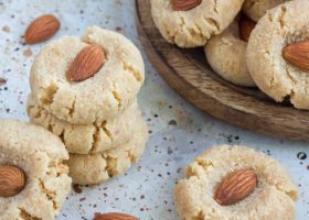 طريقة عمل كوكيز الزبدة باللوز