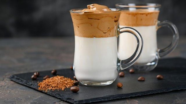 طريقة عمل قهوة الدلجونا المثلجة