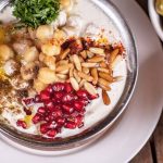 طريقة عمل فتة الحمص السورية بالسمنة