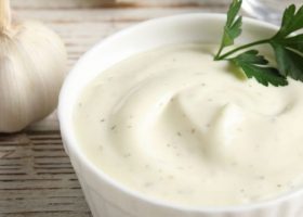 طريقة عمل صوص الزبادي للبطاطس