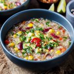 طريقة عمل شوربة الكينوا بالخضار من المطبخ المكسيكي