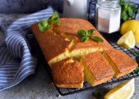 طريقة عمل كيكة النشا الهشة والسهلة