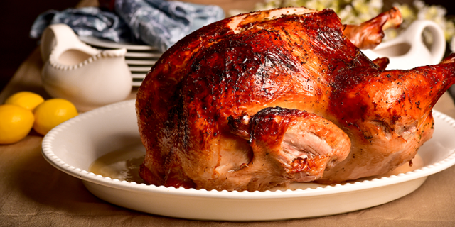 طريقة عمل ديك رومي مشوي بالفرن