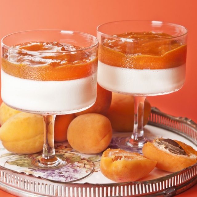 طريقة عمل كاسات المهلبية وقمر الدين