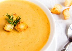 طريقة عمل شوربة العدس بالبطاطس