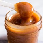 طريقة عمل صوص الكراميل للقهوة