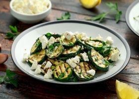 طريقة عمل سلطة الكوسا الشتوية